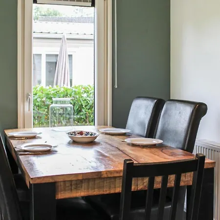 Holiday home Nice Home In Voorthuizen With Indoor Swimming Pool And 2 Bedrooms